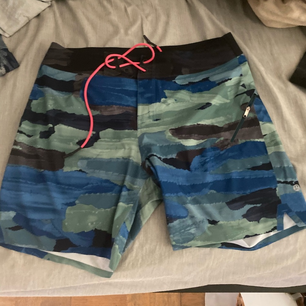 Lululemon El Current 9” Linerless Board Shorts